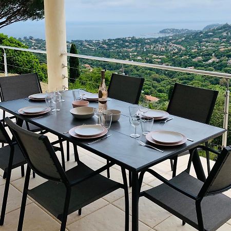 Maison Avec Vue Panoramique Cavalaire-sur-Mer Eksteriør bilde